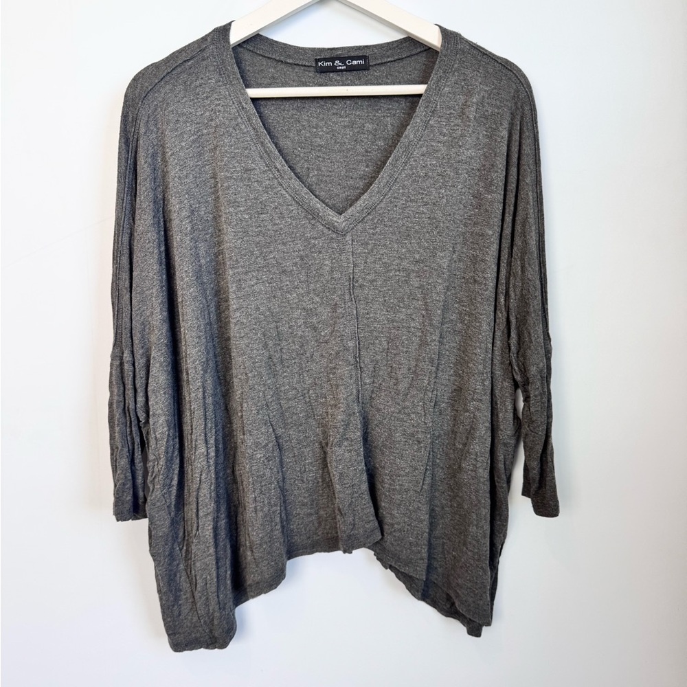 Kim & Cami Charcoal V-Neck Blouse Size Small